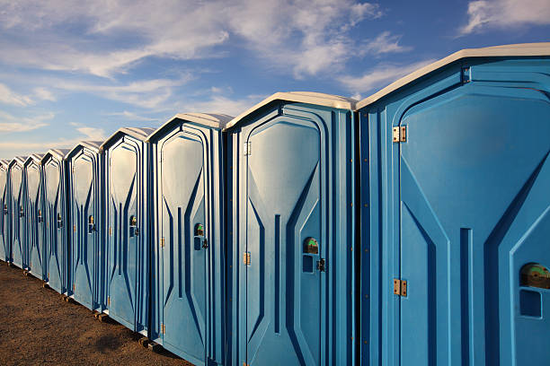 Best Portable Shower Rental  in Maury, NC